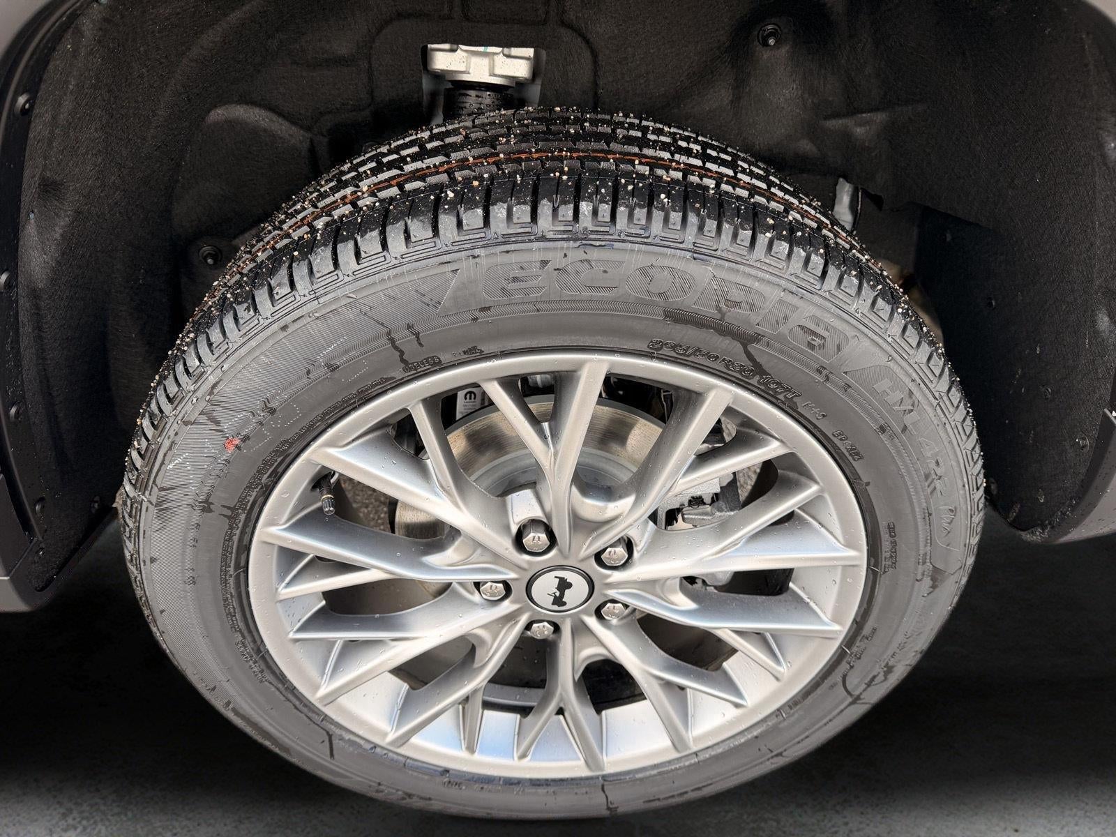 2027 Jeep Grand Cherokee GRAND CHEROKEE LIMITED 4X4
