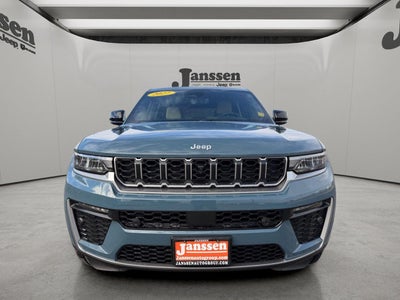 2027 Jeep Grand Cherokee GRAND CHEROKEE LIMITED 4X4