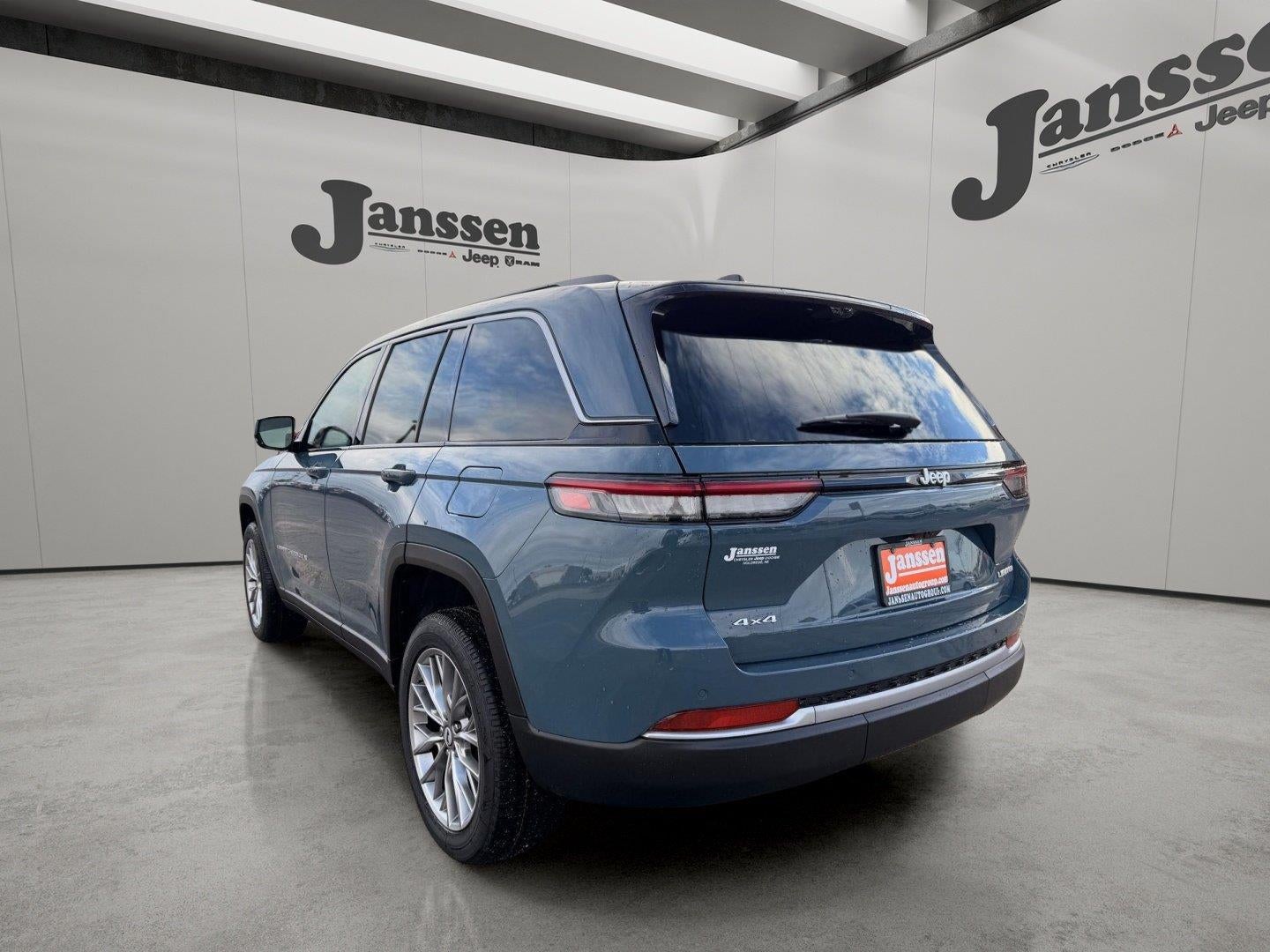 2027 Jeep Grand Cherokee GRAND CHEROKEE LIMITED 4X4