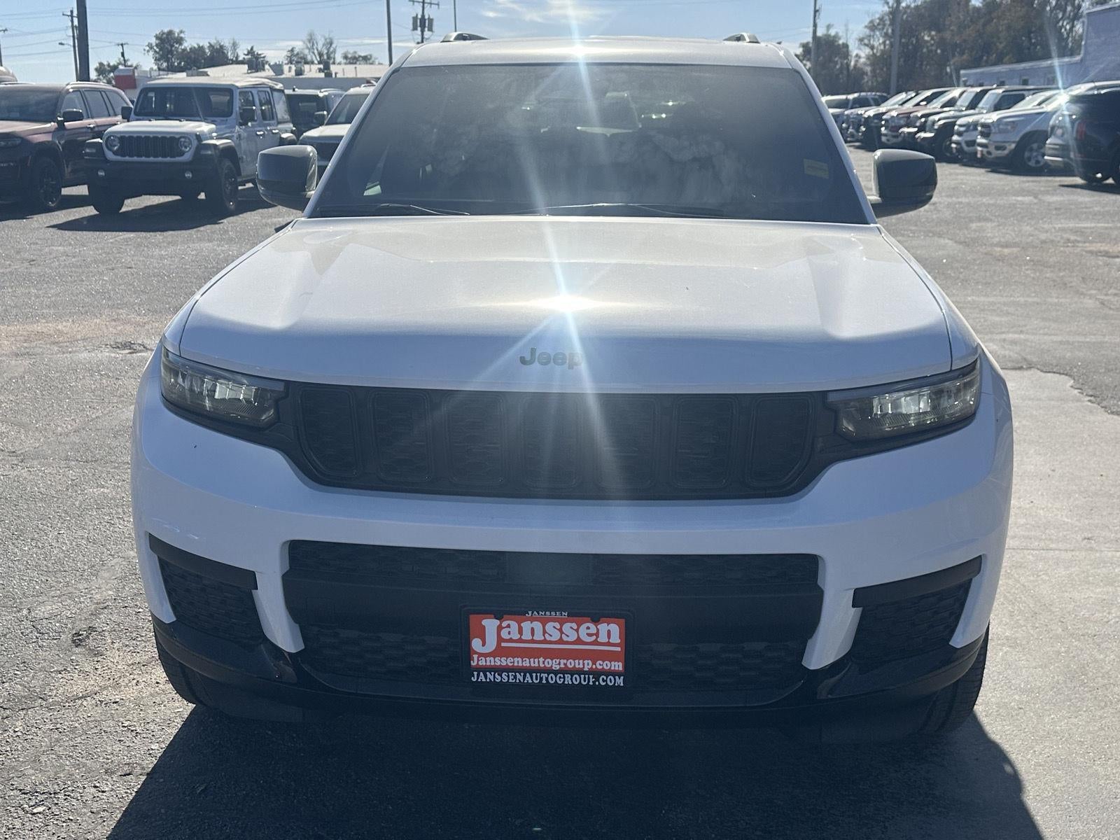 2025 Jeep Grand Cherokee L GRAND CHEROKEE L ALTITUDE X 4X4