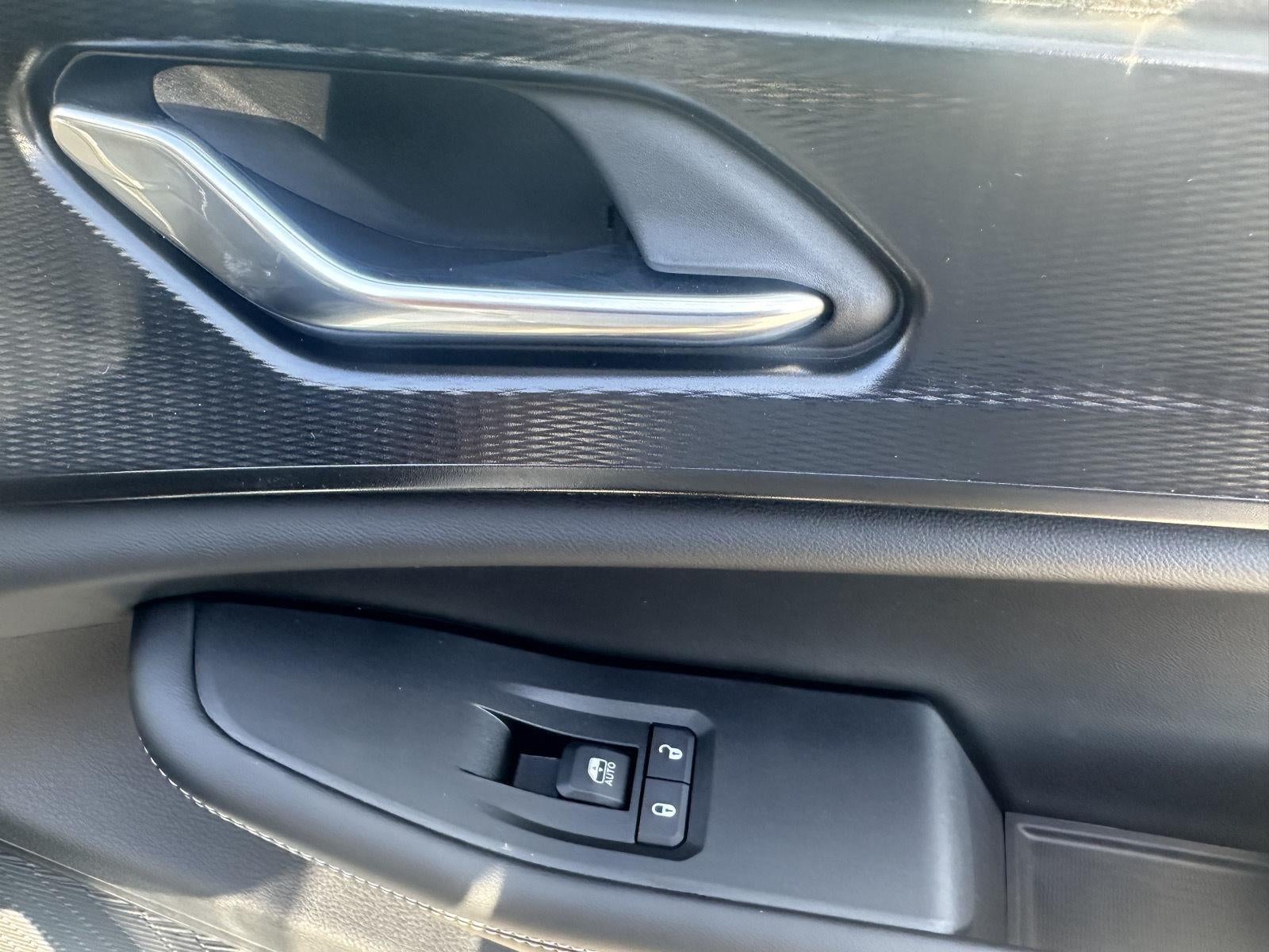 2025 Jeep Grand Cherokee L GRAND CHEROKEE L ALTITUDE X 4X4