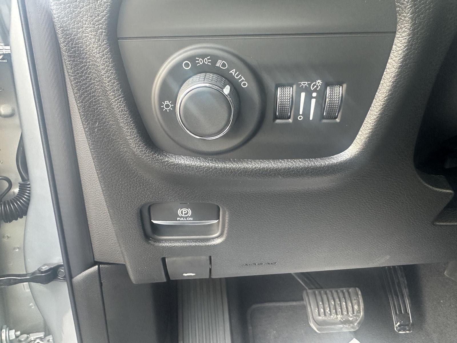 2025 Jeep Grand Cherokee L GRAND CHEROKEE L ALTITUDE X 4X4