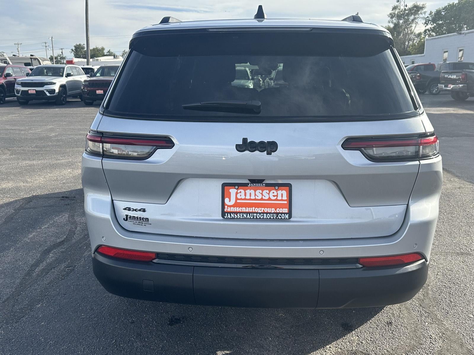 2025 Jeep Grand Cherokee L GRAND CHEROKEE L ALTITUDE X 4X4