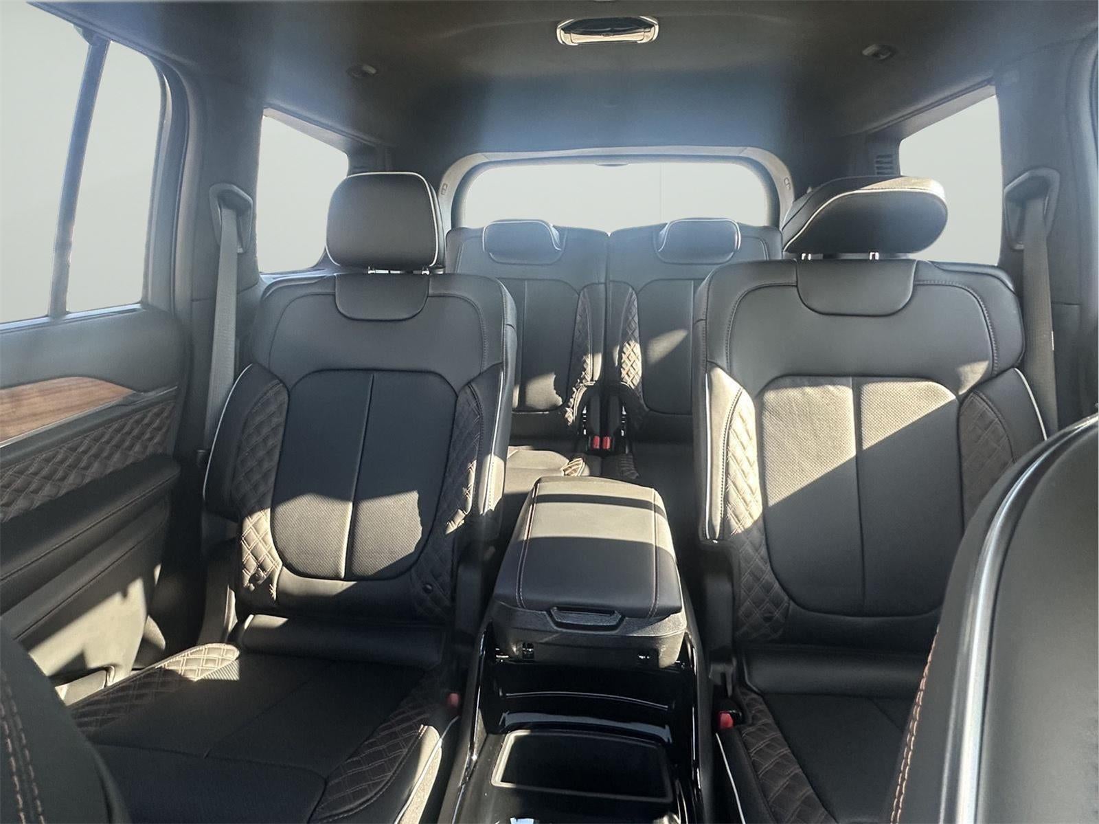 2026 Jeep Grand Cherokee L GRAND CHEROKEE L SUMMIT 4X4