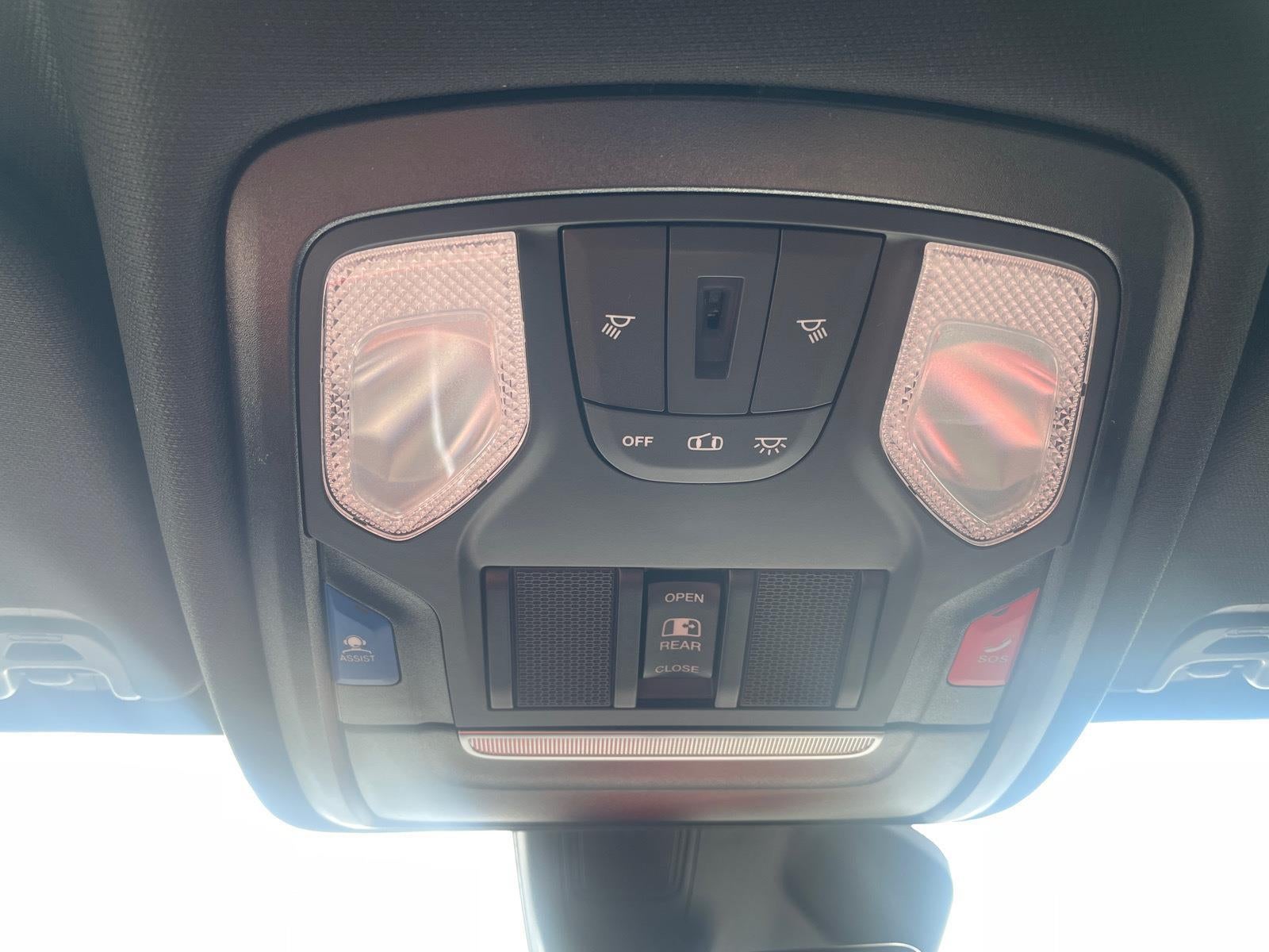 2025 RAM 1500 RAM 1500 BIG HORN CREW CAB 4X4 5'7' BOX