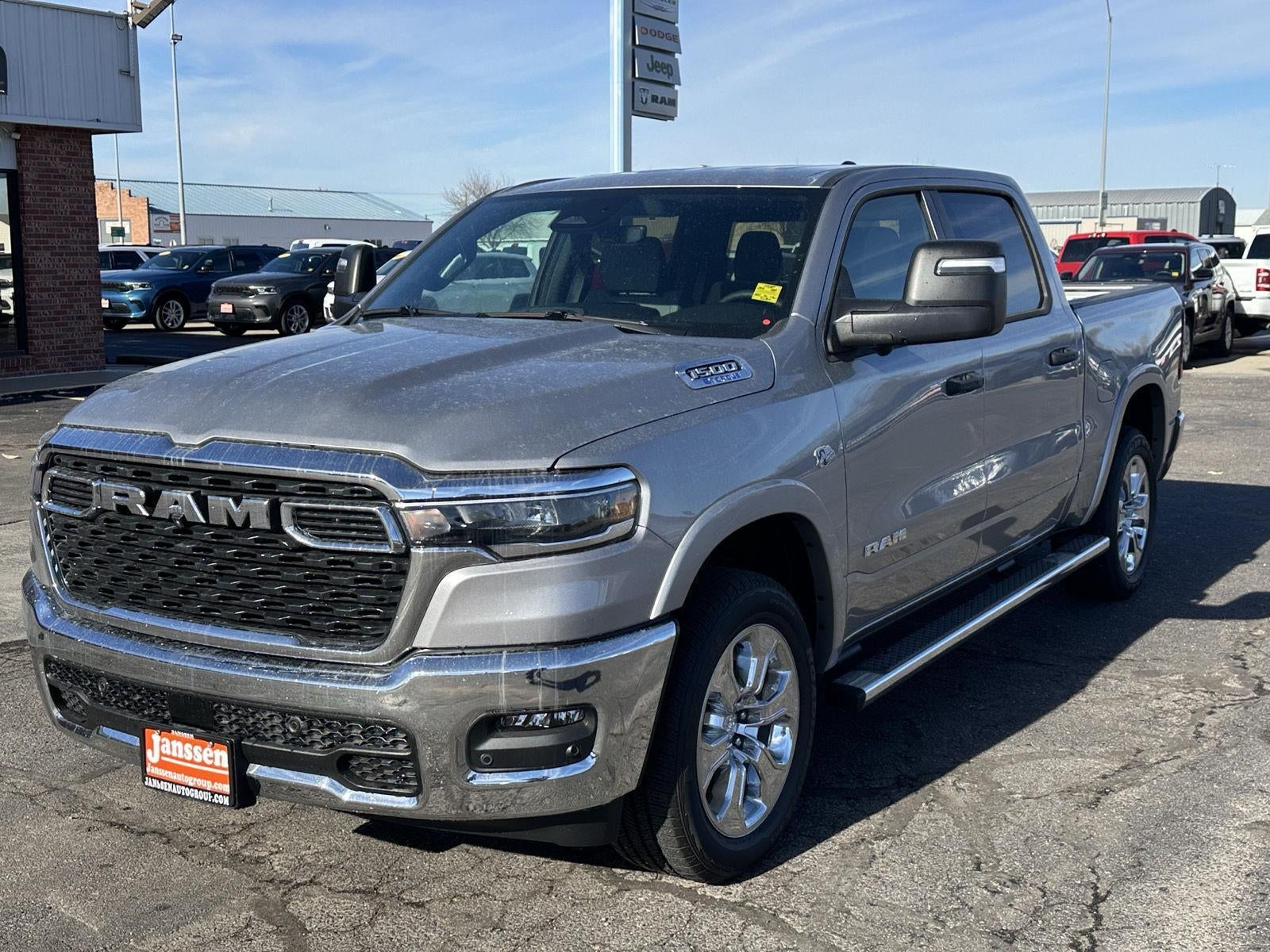 2026 RAM 1500 RAM 1500 BIG HORN CREW CAB 4X4 5'7' BOX