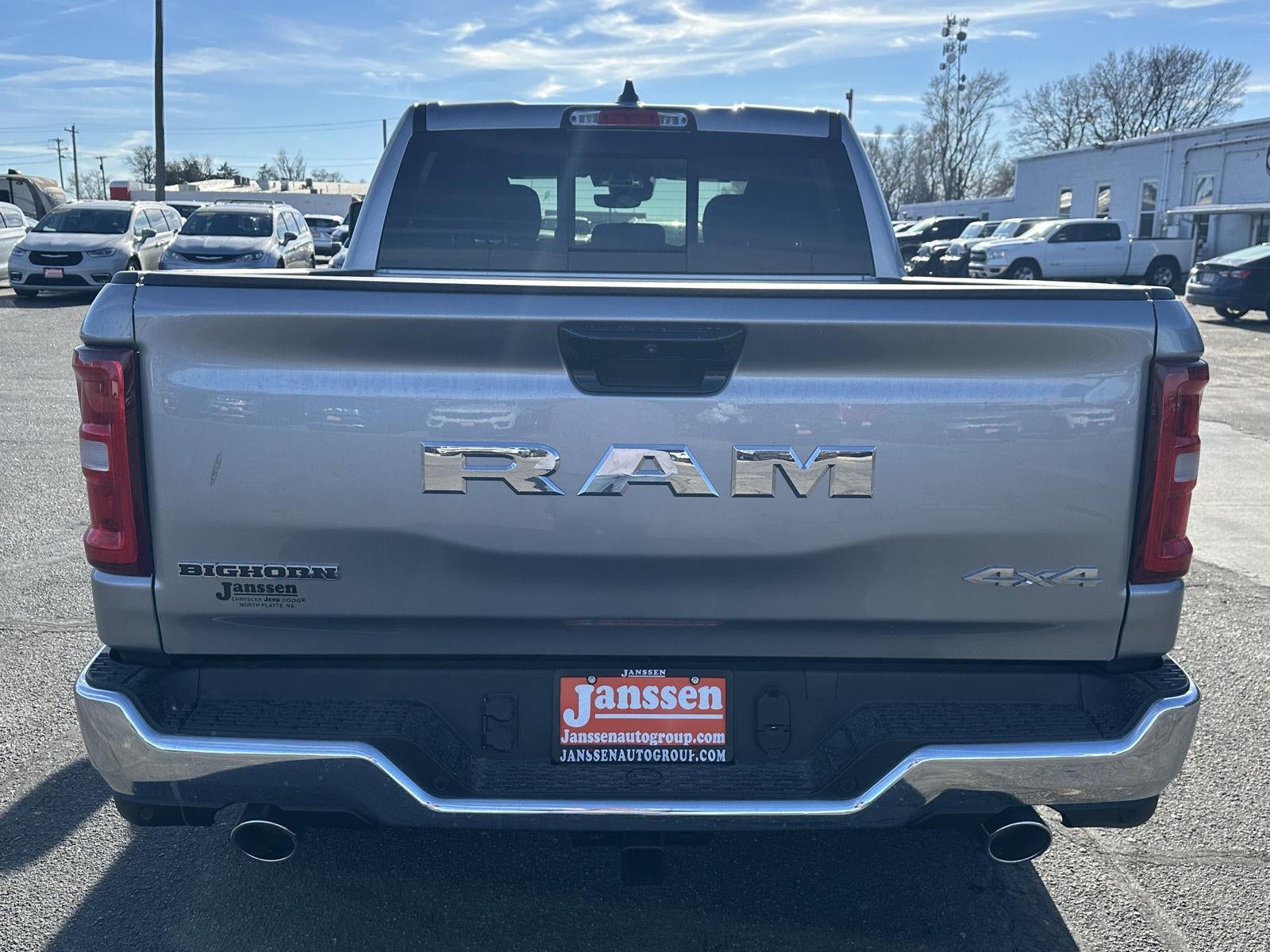 2026 RAM 1500 RAM 1500 BIG HORN CREW CAB 4X4 5'7' BOX