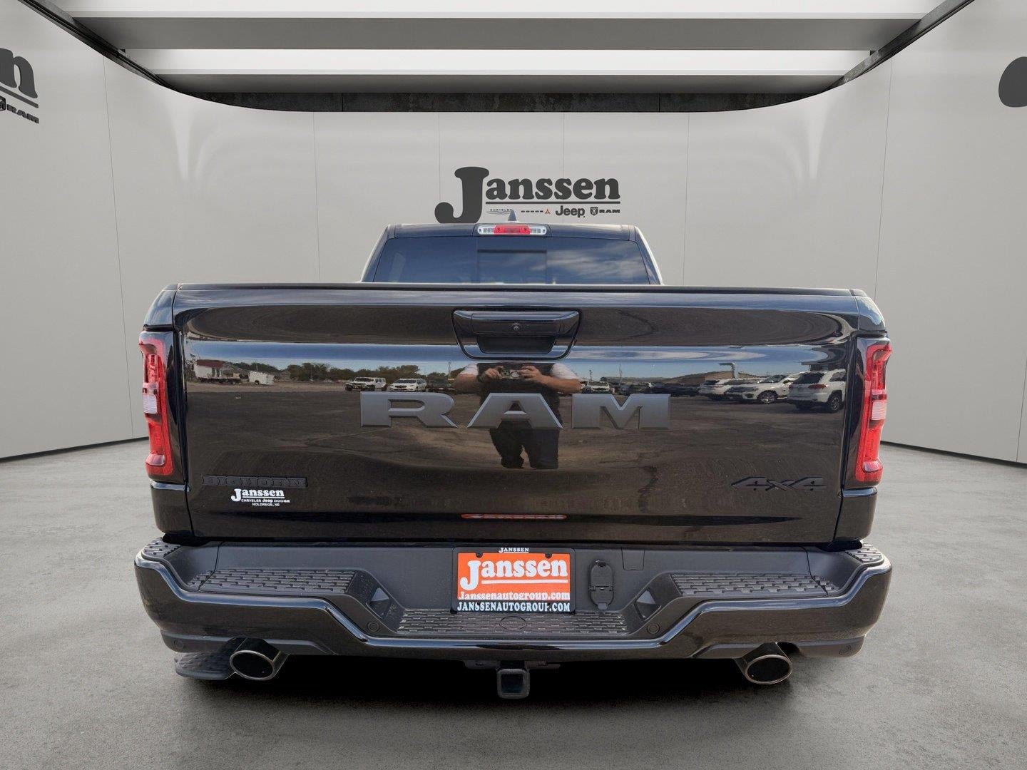 2026 RAM 1500 RAM 1500 BIG HORN CREW CAB 4X4 5'7' BOX