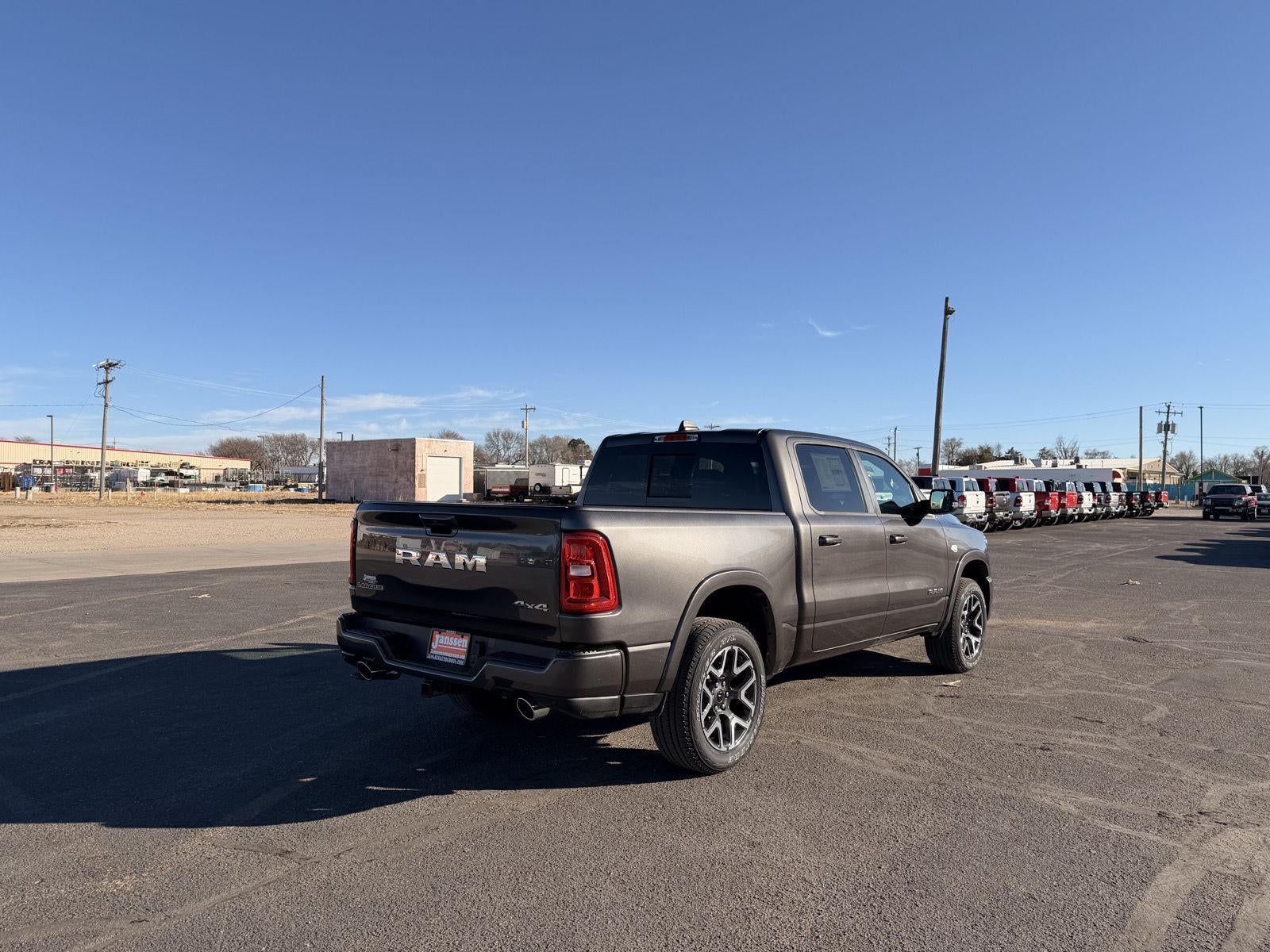 2026 RAM 1500 RAM 1500 LARAMIE CREW CAB 4X4 5'7' BOX