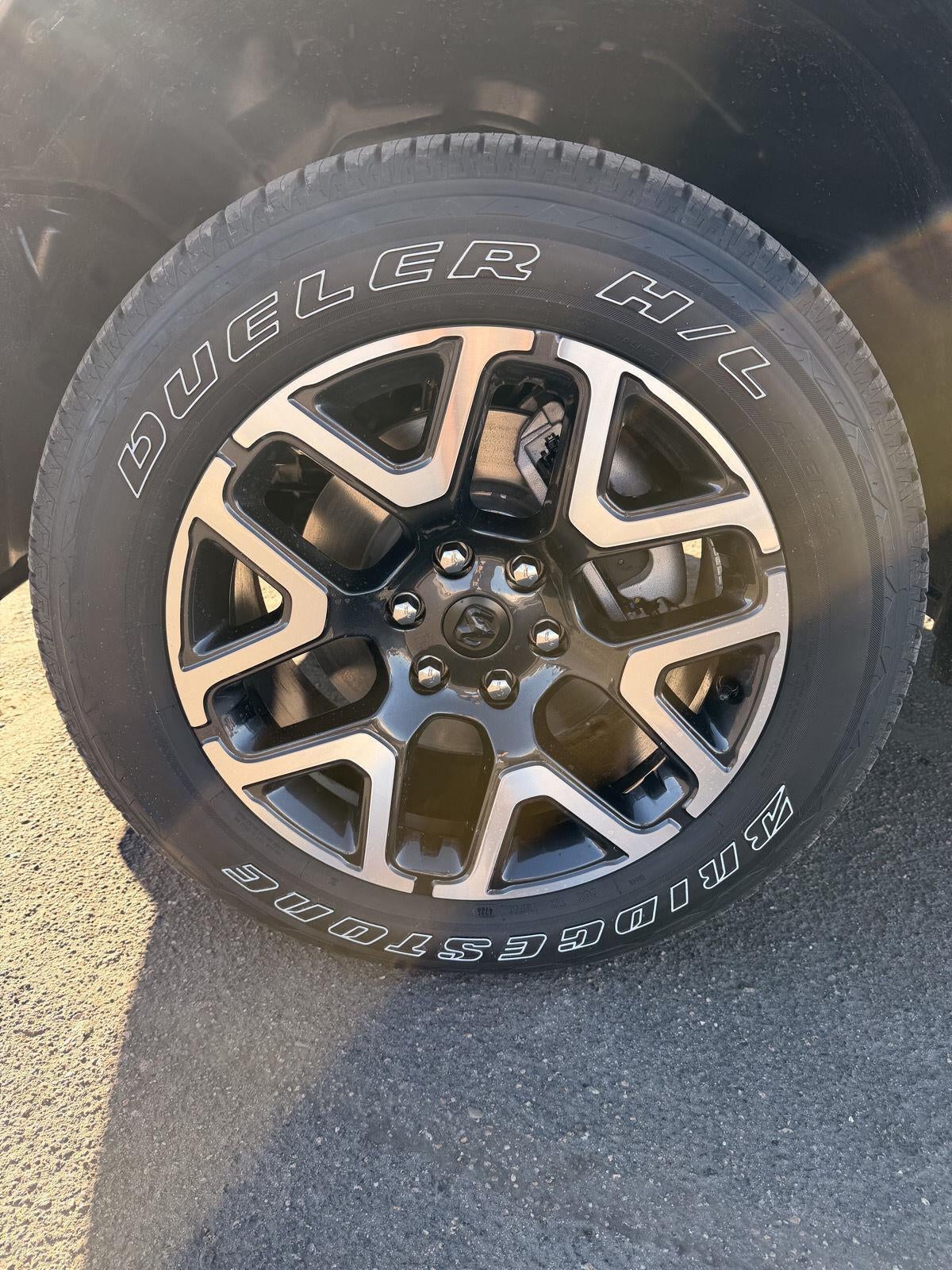 2026 RAM 1500 RAM 1500 LARAMIE CREW CAB 4X4 5'7' BOX