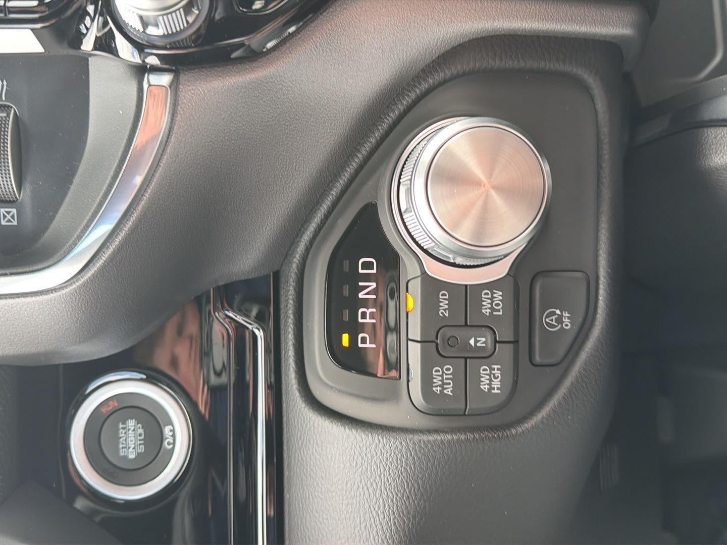 2026 RAM 1500 RAM 1500 LARAMIE CREW CAB 4X4 5'7' BOX