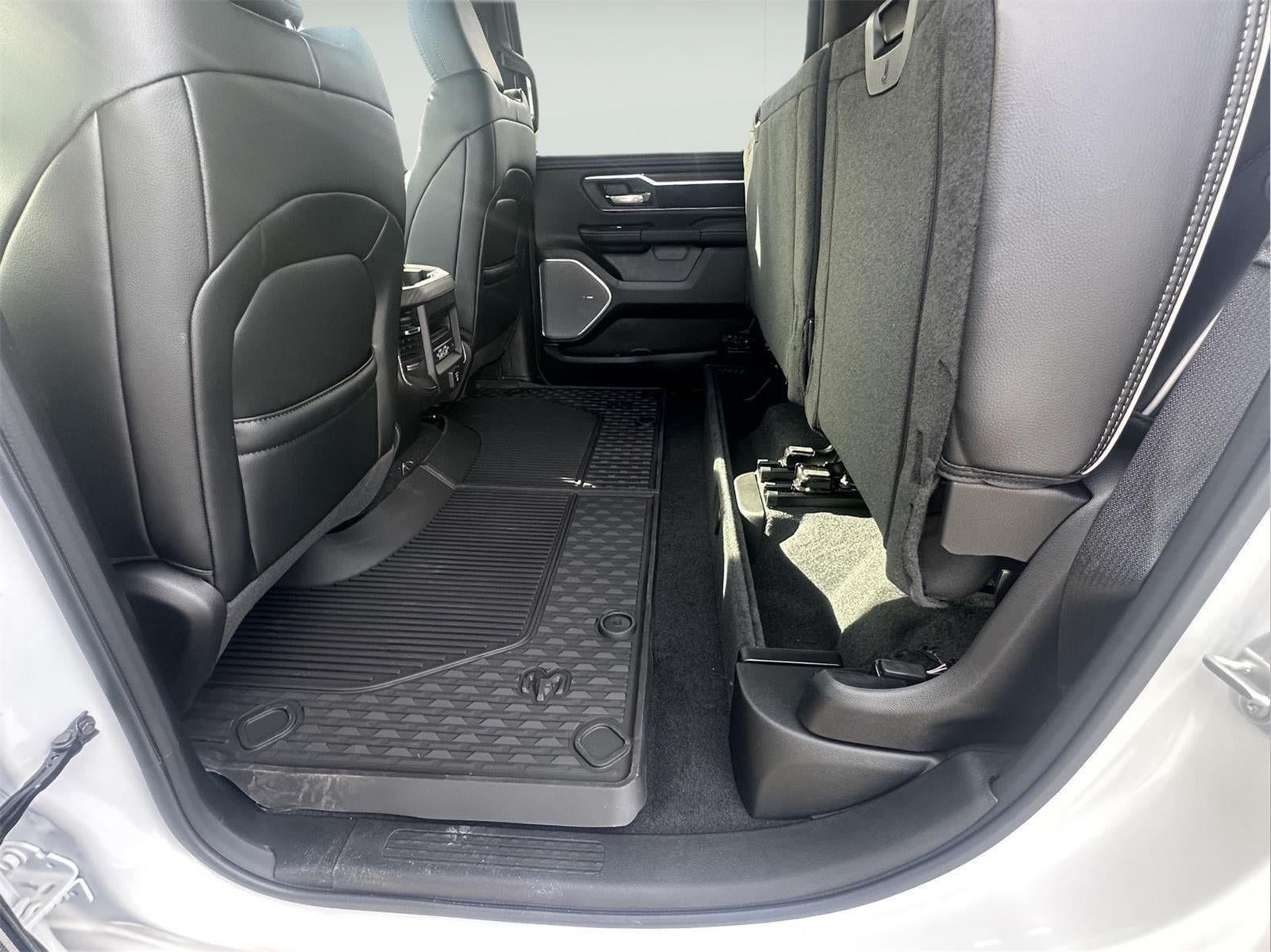 2026 RAM 1500 RAM 1500 LARAMIE CREW CAB 4X4 5'7' BOX