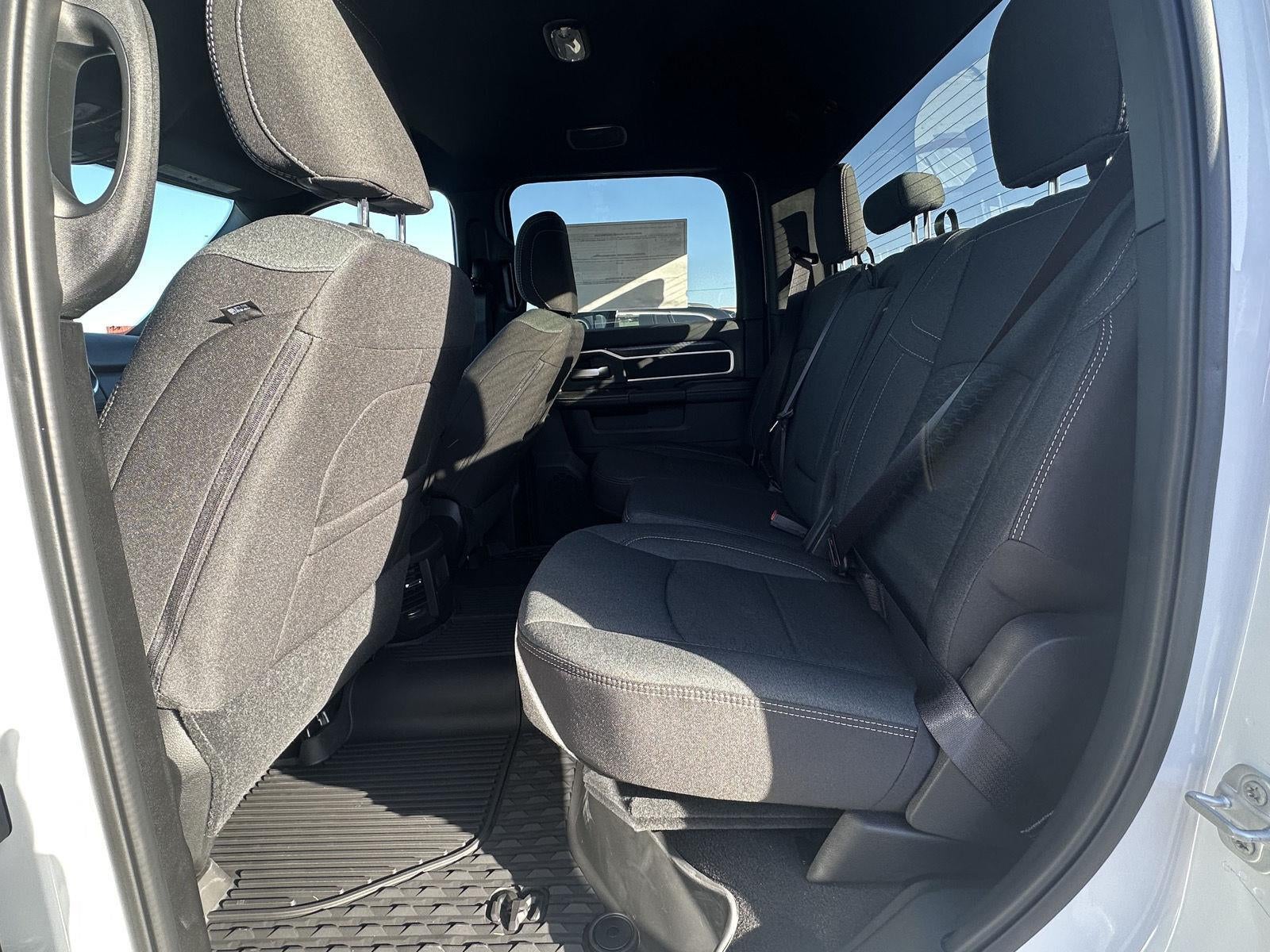 2026 RAM 3500 RAM 3500 BIG HORN CREW CAB 4X4 8' BOX