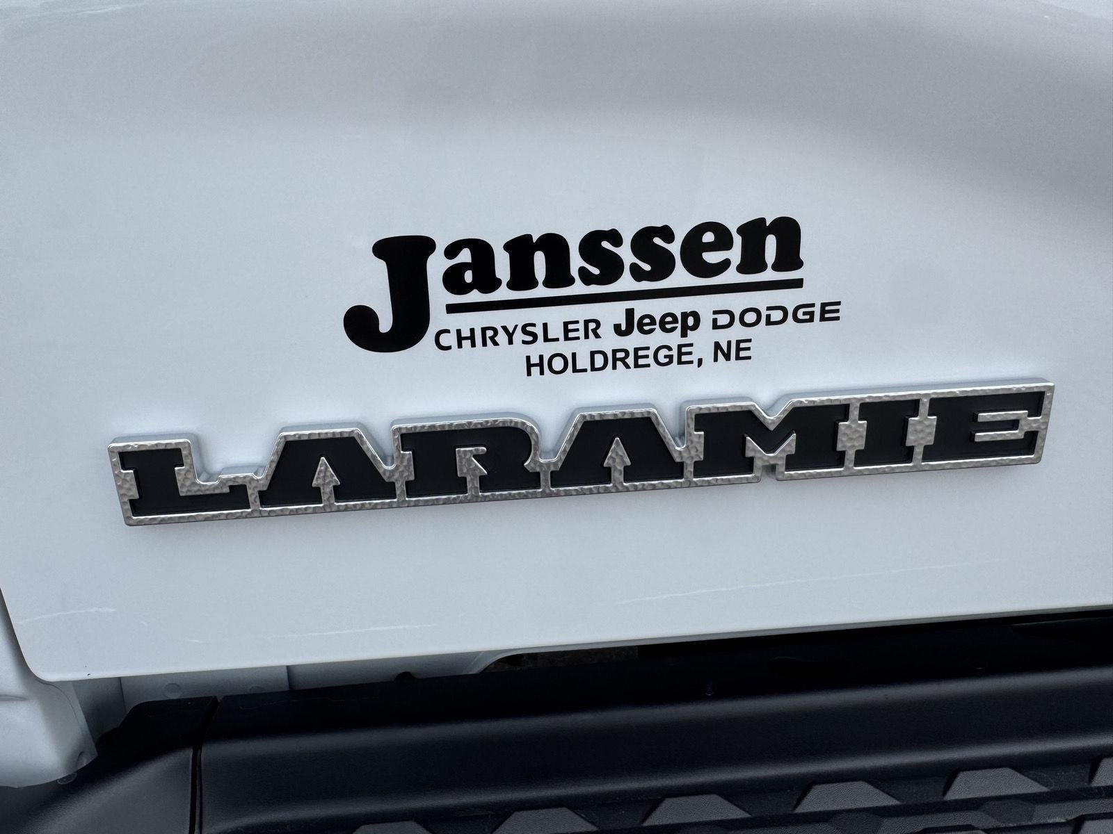 2026 RAM 2500 RAM 2500 LARAMIE CREW CAB 4X4 6'4' BOX