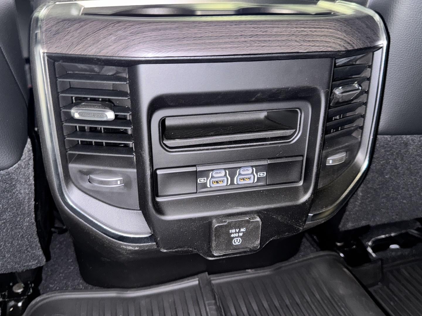 2025 RAM 2500 RAM 2500 LARAMIE CREW CAB 4X4 6'4' BOX