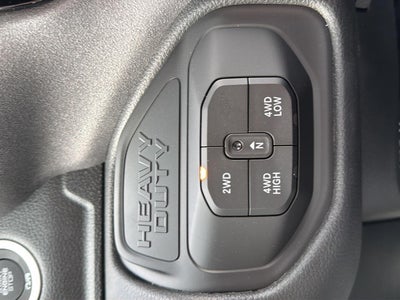 2026 RAM 2500 RAM 2500 BLACK EXPRESS CREW CAB 4X4 8' BOX
