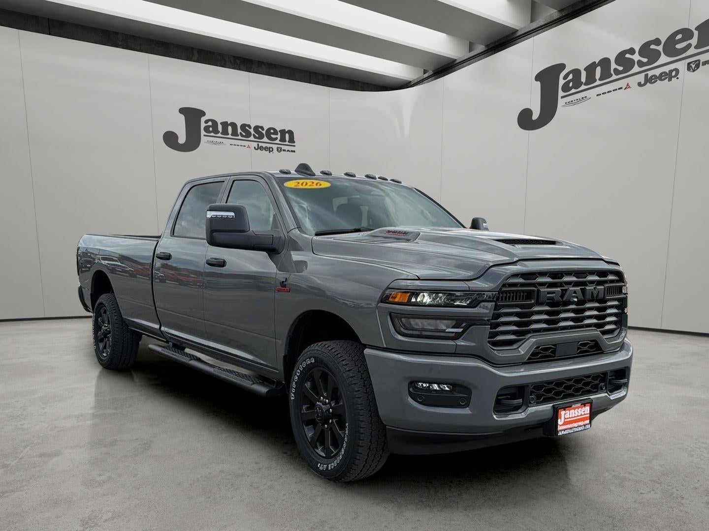 2026 RAM 2500 RAM 2500 BLACK EXPRESS CREW CAB 4X4 8' BOX