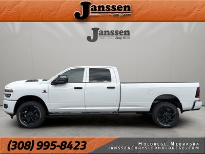 2026 RAM 2500 RAM 2500 BLACK EXPRESS CREW CAB 4X4 8' BOX