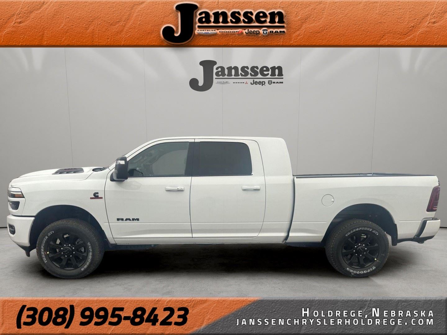 2026 RAM 2500 RAM 2500 LARAMIE MEGA CAB 4X4 6'4' BOX