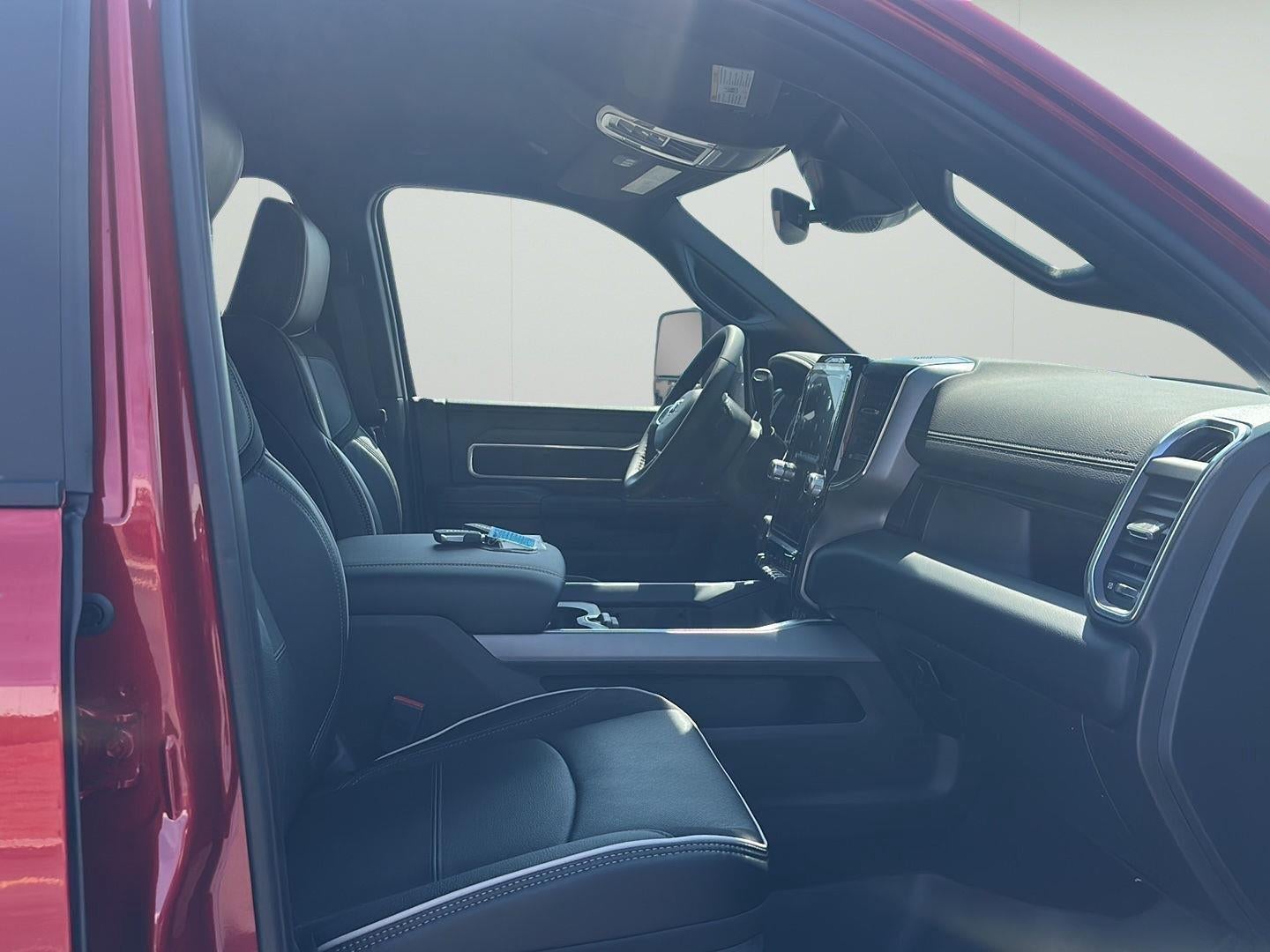 2026 RAM 2500 RAM 2500 LARAMIE MEGA CAB 4X4 6'4' BOX