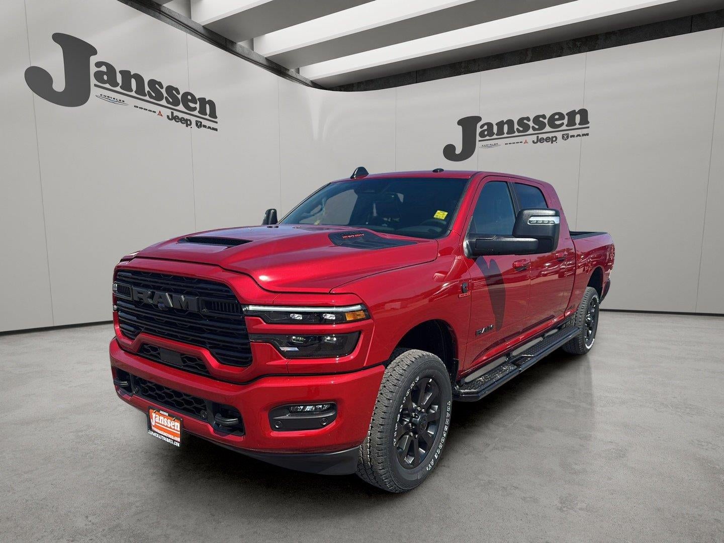 2026 RAM 2500 RAM 2500 LARAMIE MEGA CAB 4X4 6'4' BOX