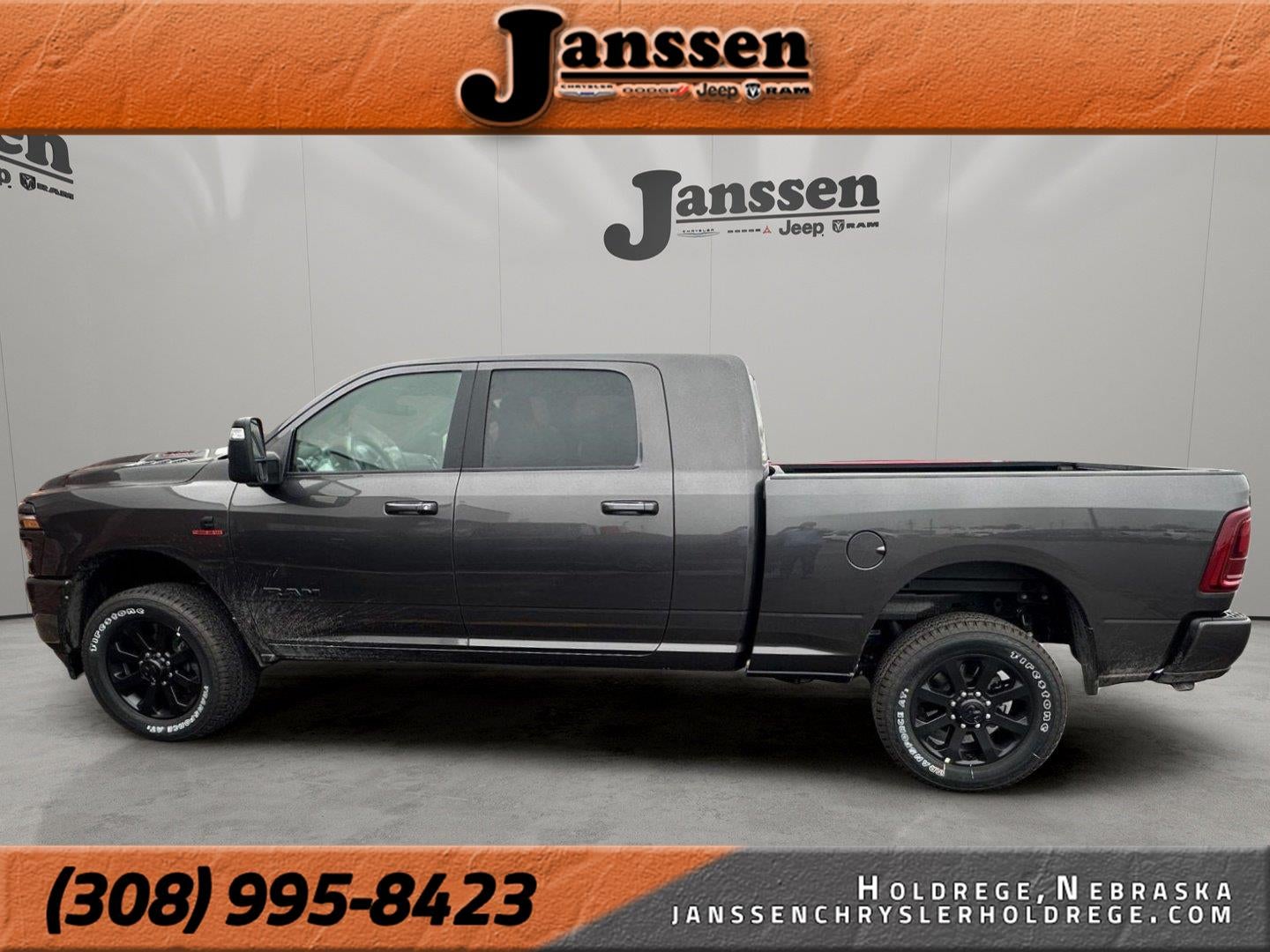 2026 RAM 2500 RAM 2500 LARAMIE MEGA CAB 4X4 6'4' BOX