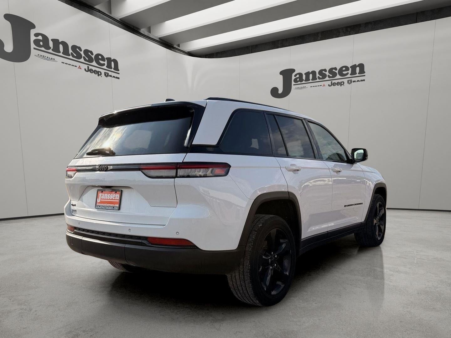 2024 Jeep Grand Cherokee Altitude X