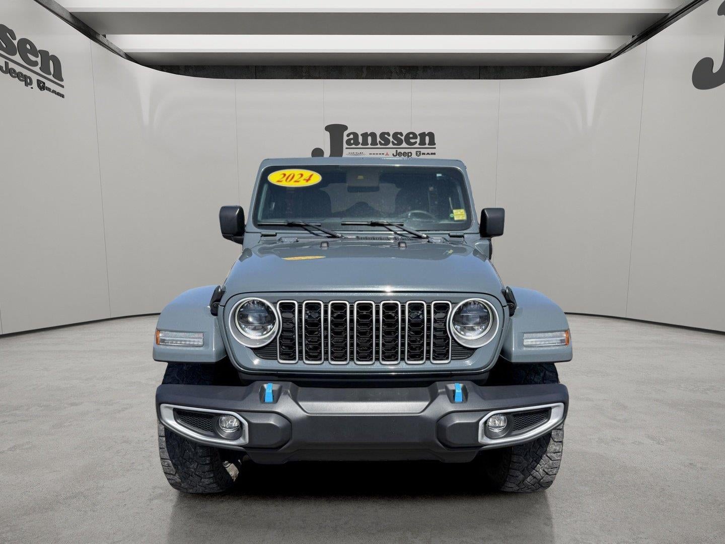 2024 Jeep Wrangler 4Xe Sahara