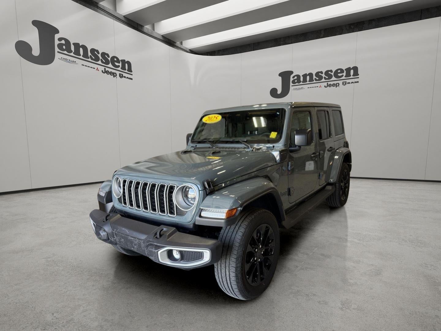 2025 Jeep Wrangler 4xe Sahara