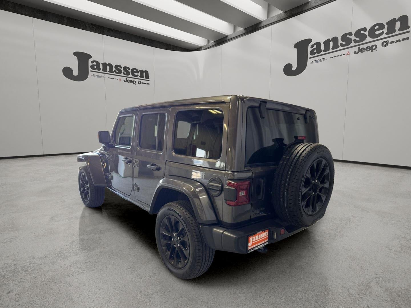 2025 Jeep Wrangler 4xe Sahara