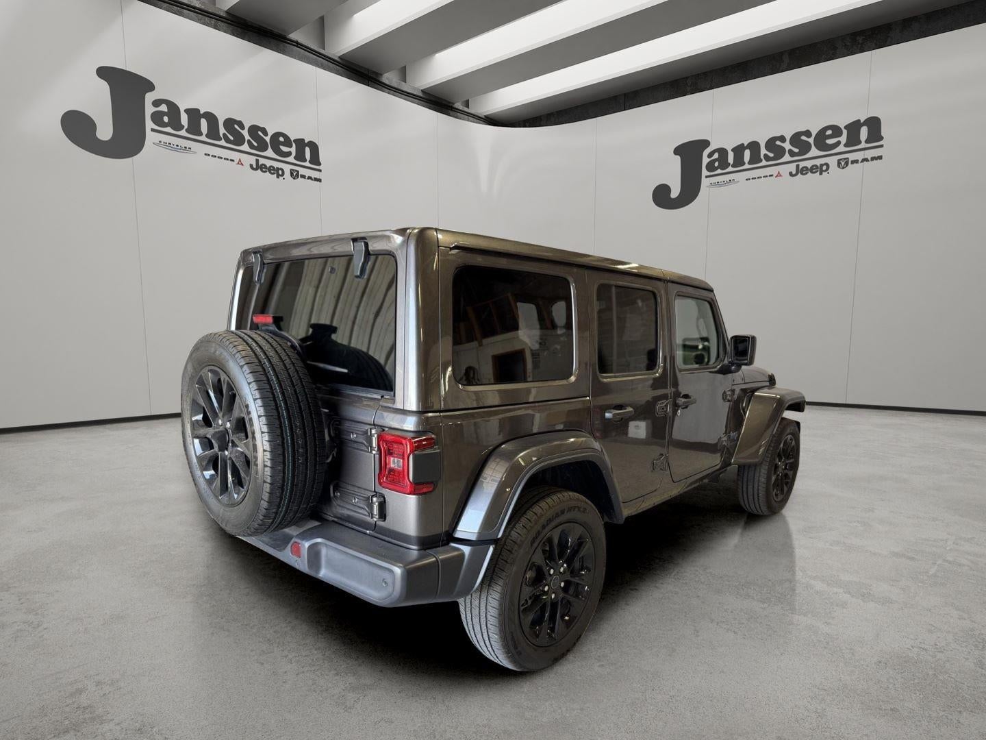 2025 Jeep Wrangler 4xe Sahara