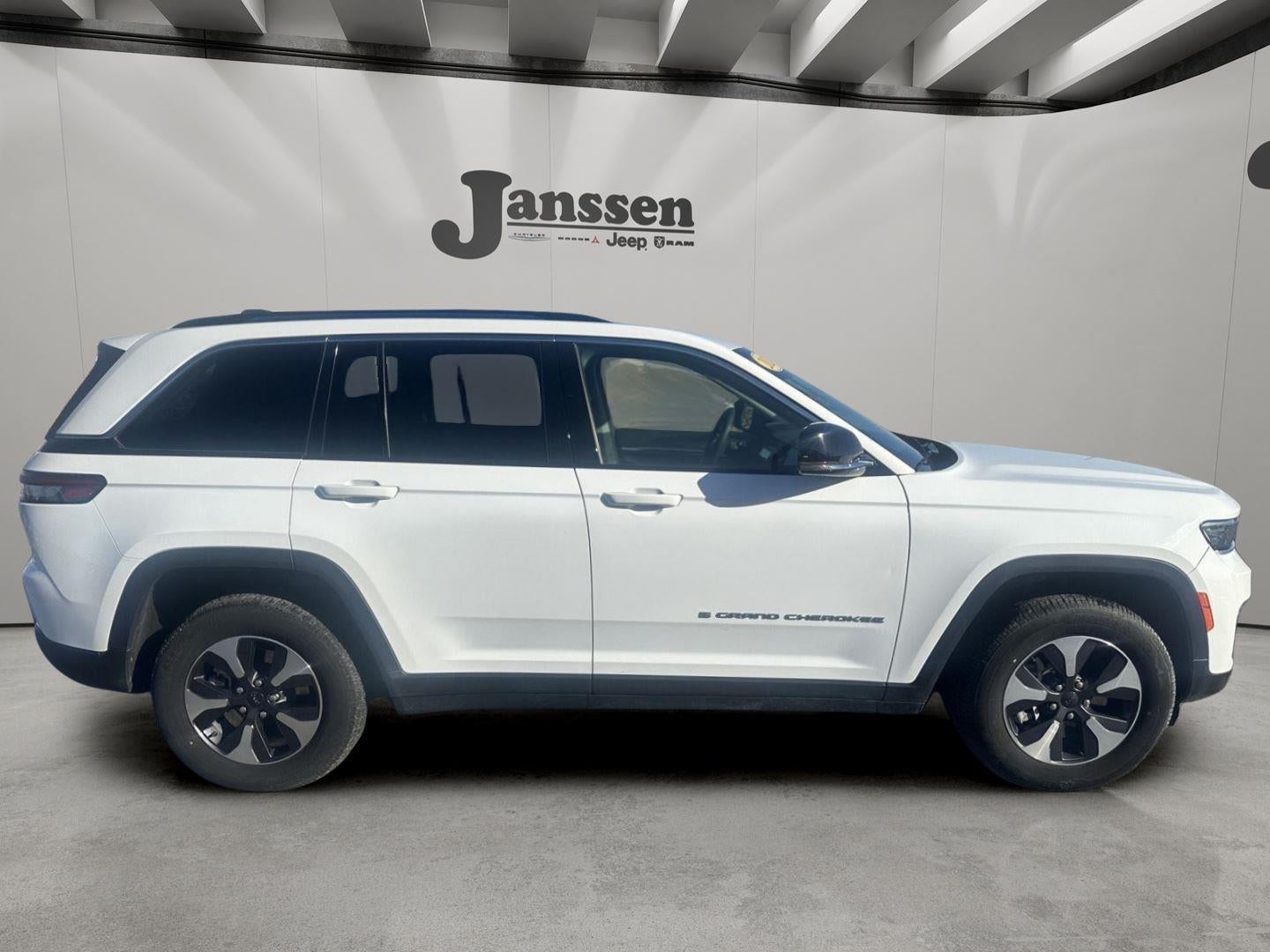 2024 Jeep Grand Cherokee 4xe 4xe