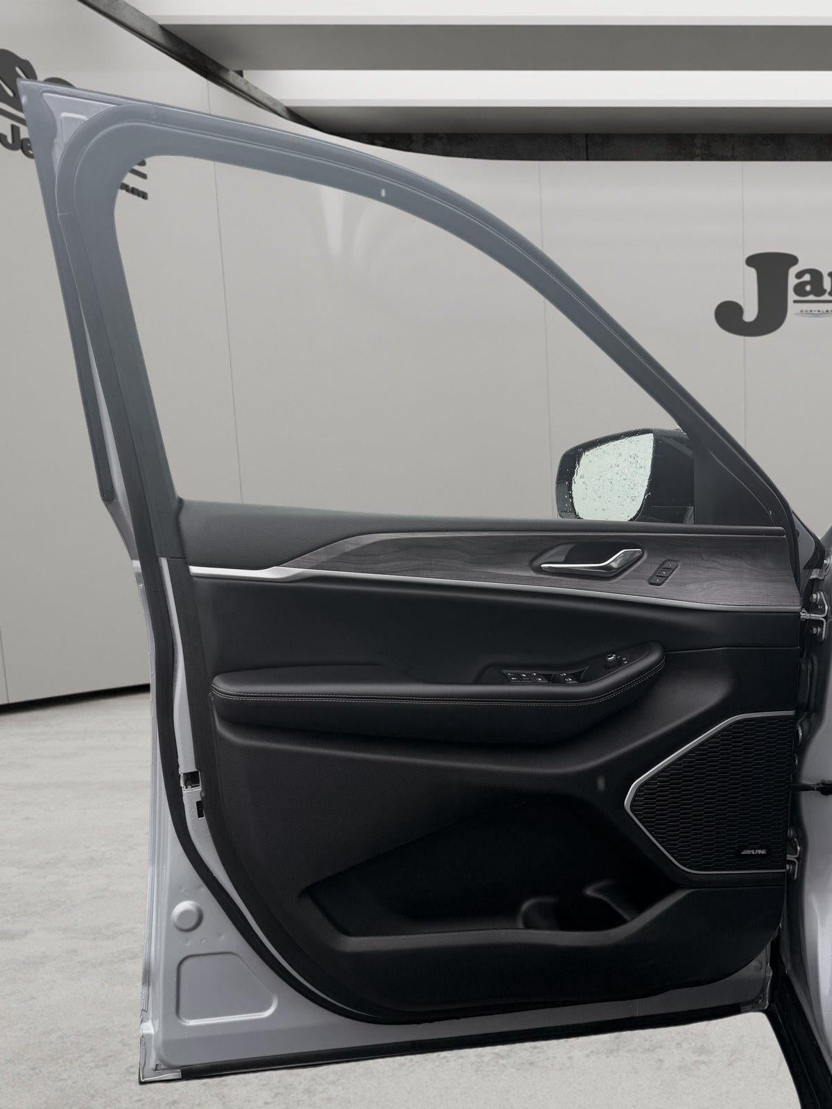 2024 Jeep Grand Cherokee 4xe 4xe