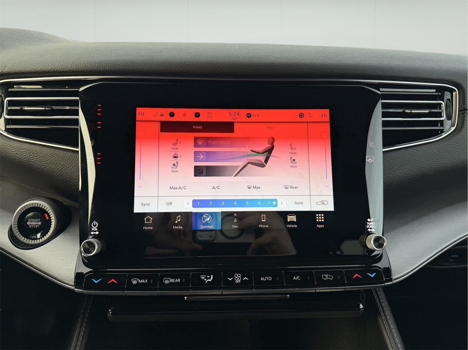 2025 Jeep Wagoneer L Base