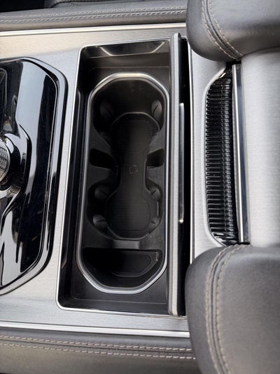 2025 Jeep Wagoneer L Base