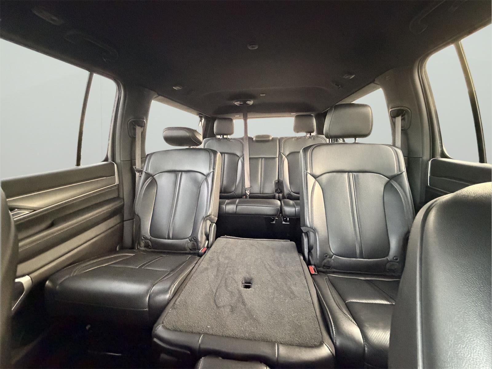 2025 Jeep Wagoneer L Base