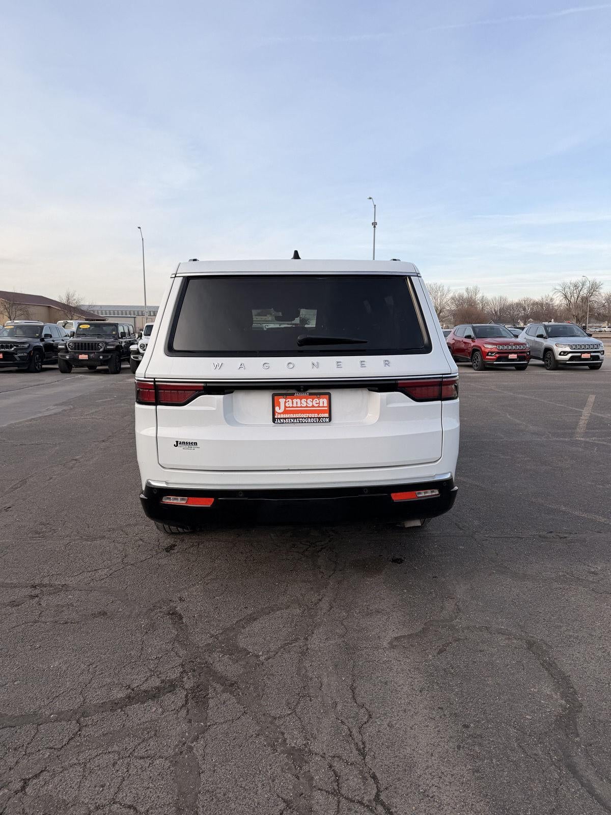 2025 Jeep Wagoneer L Base