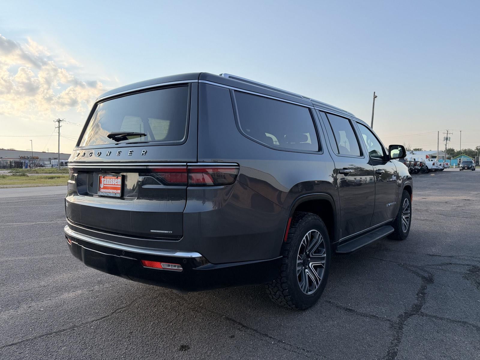 2024 Jeep Wagoneer L Series II