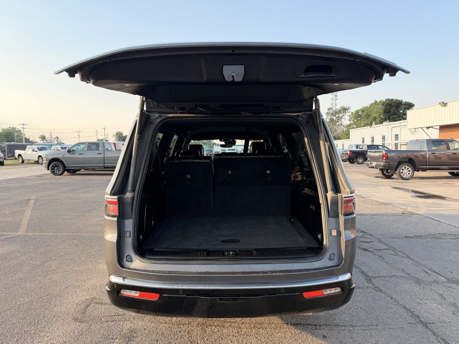 2024 Jeep Wagoneer L Series II