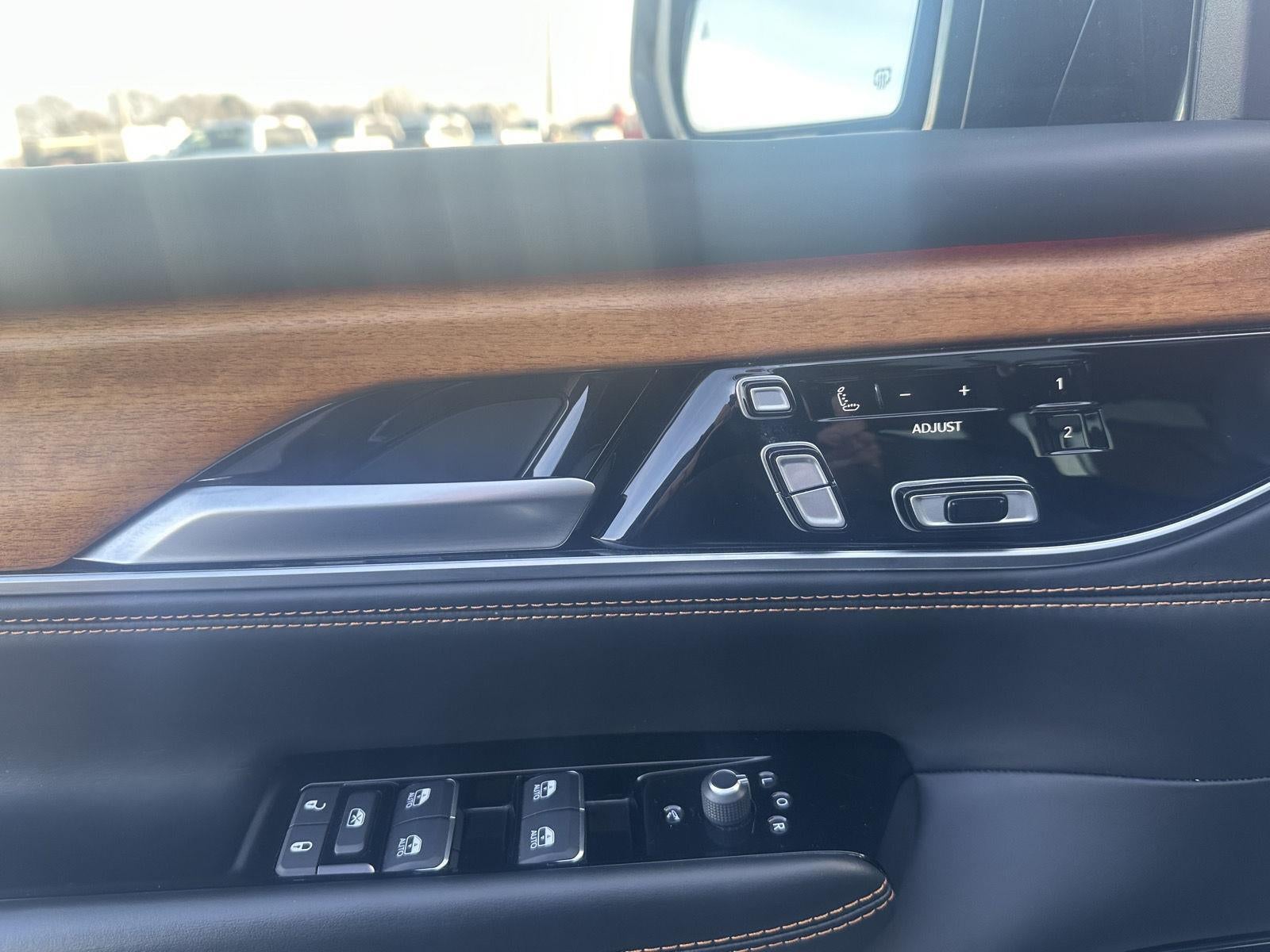 2024 Jeep Grand Wagoneer L Series III