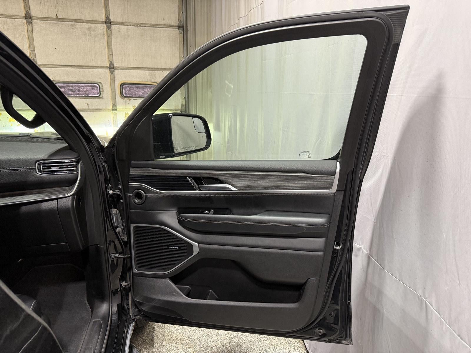 2024 Jeep Wagoneer Series II