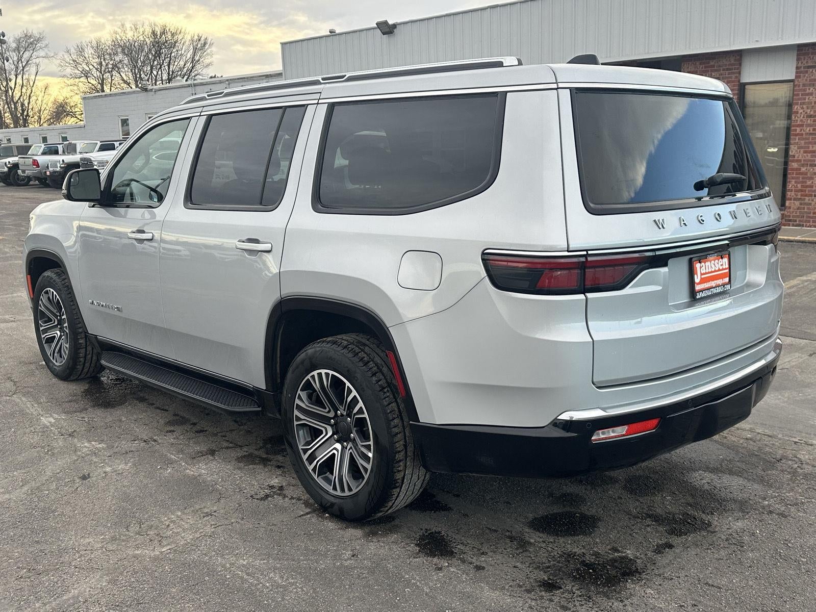 2024 Jeep Wagoneer Series II