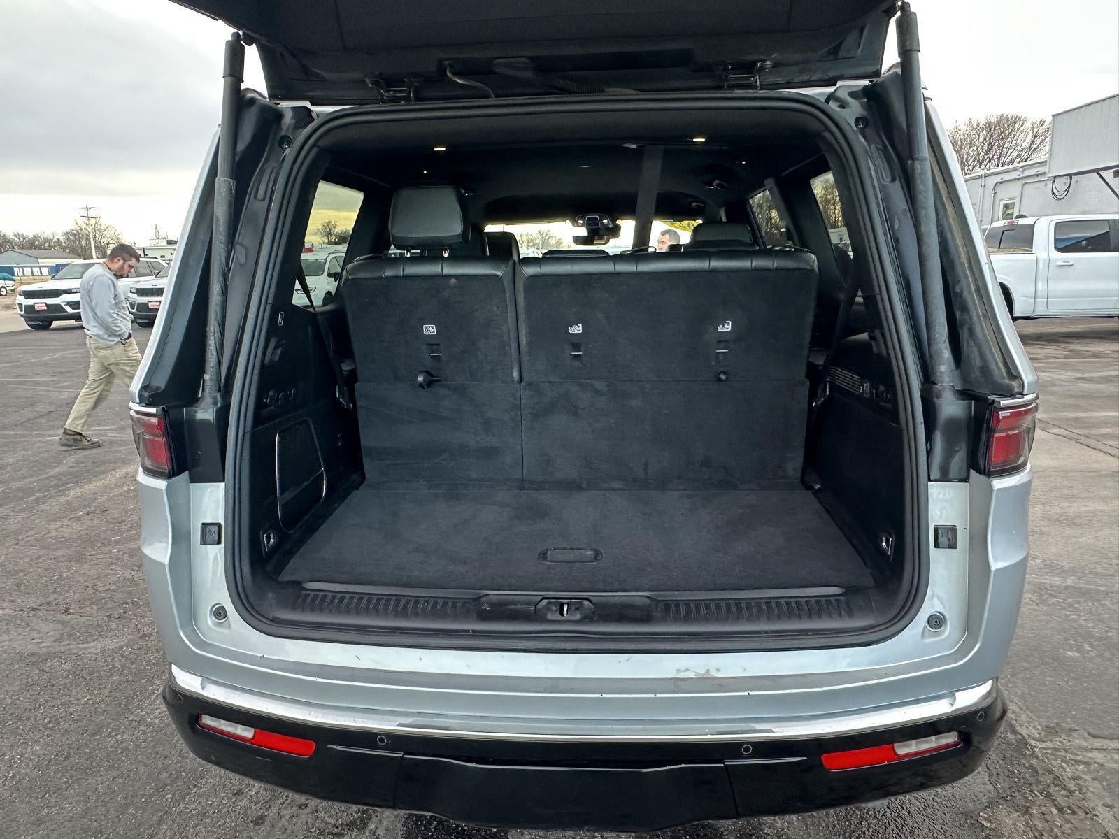 2024 Jeep Wagoneer Series II