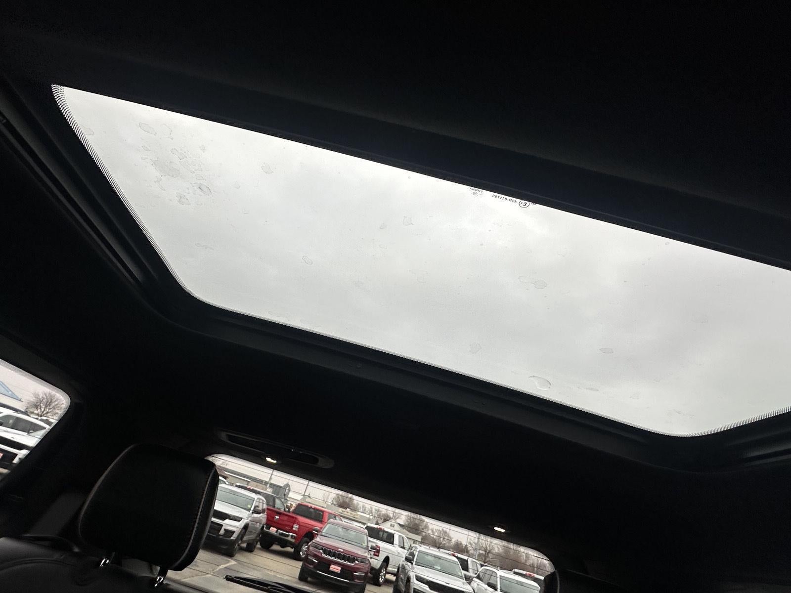 2023 Jeep Grand Wagoneer Series II