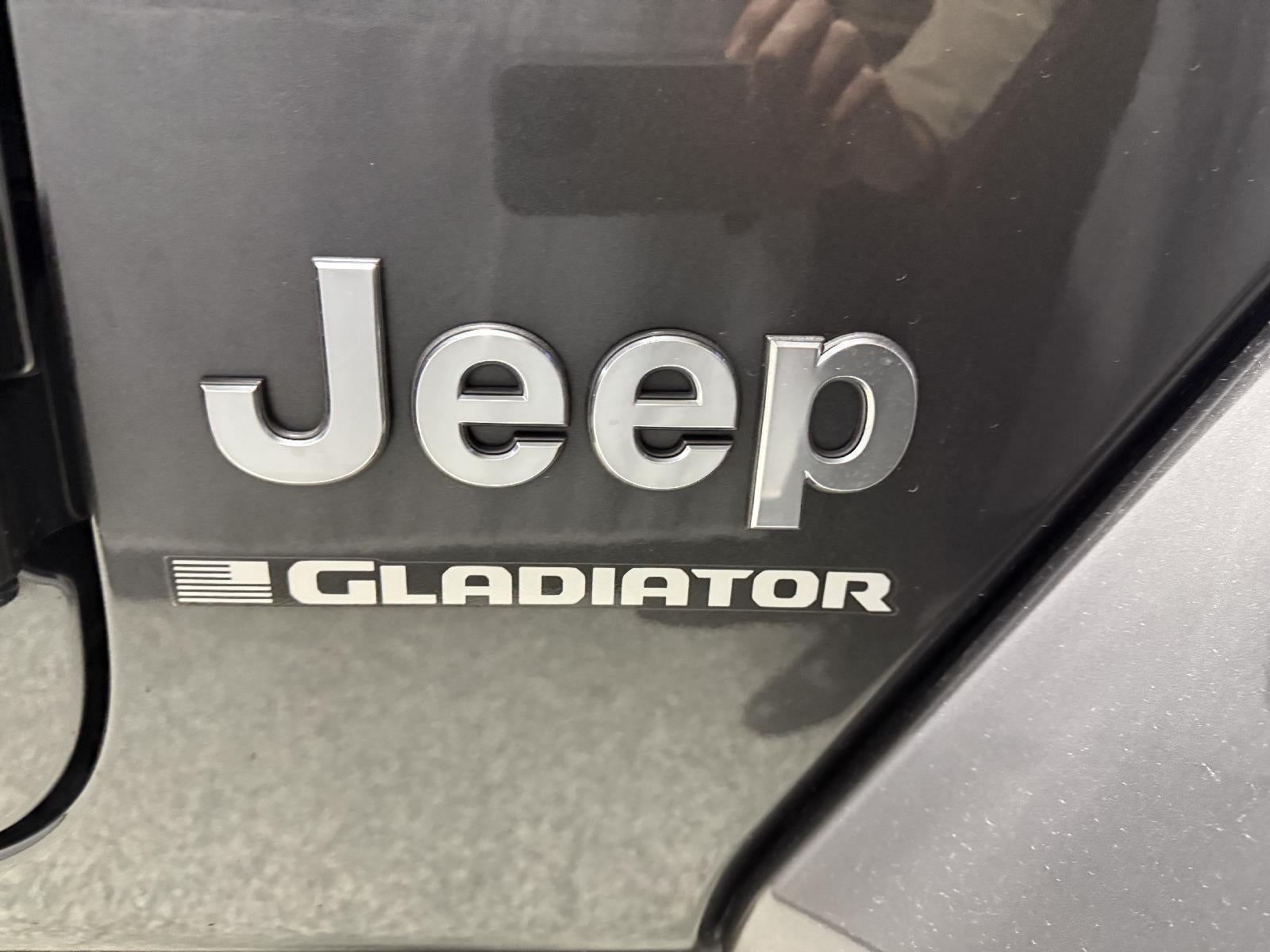 2023 Jeep Gladiator Overland