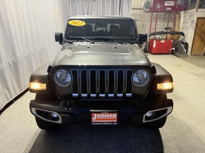 2023 Jeep Gladiator Overland