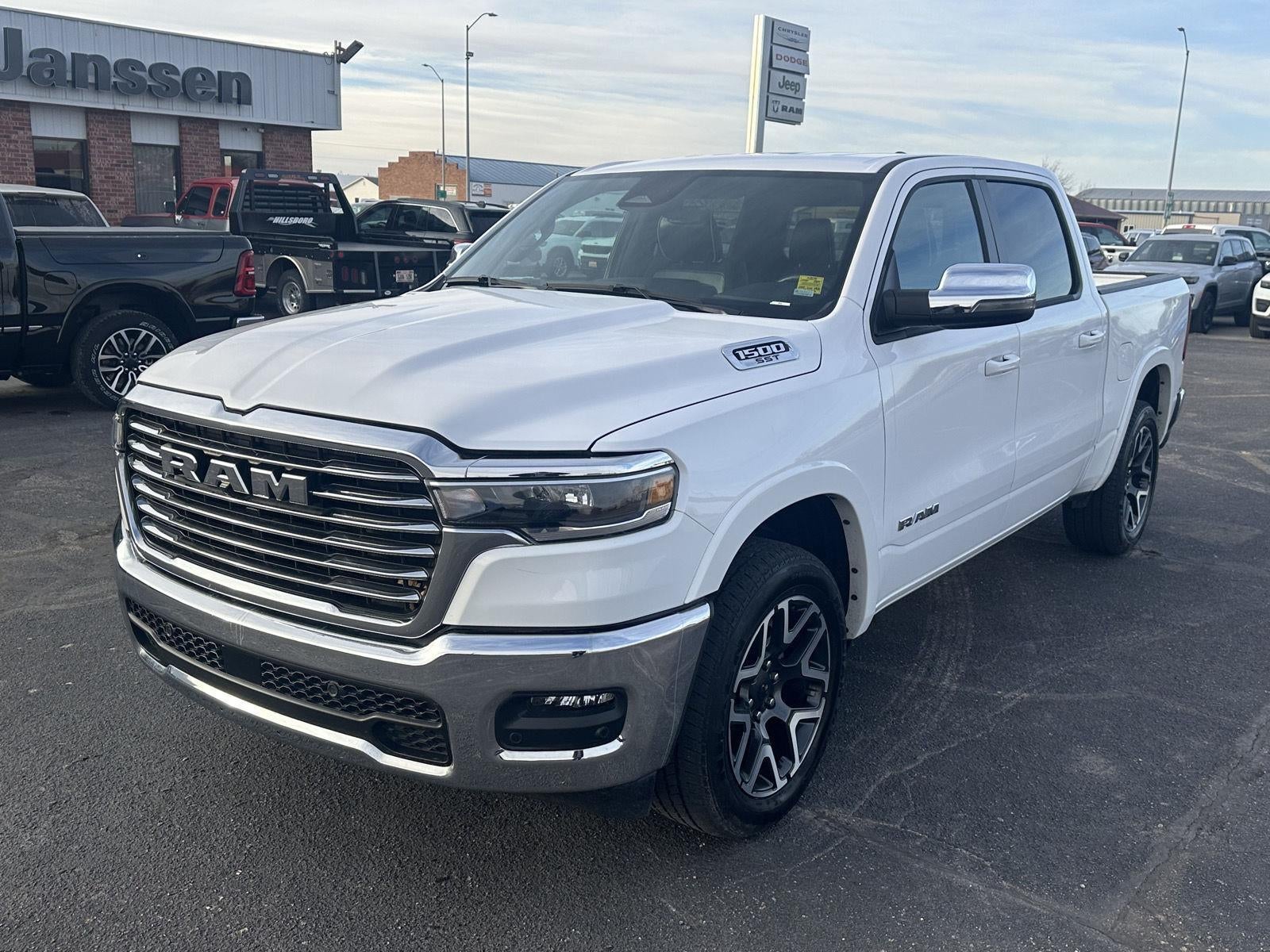 2025 RAM 1500 Laramie