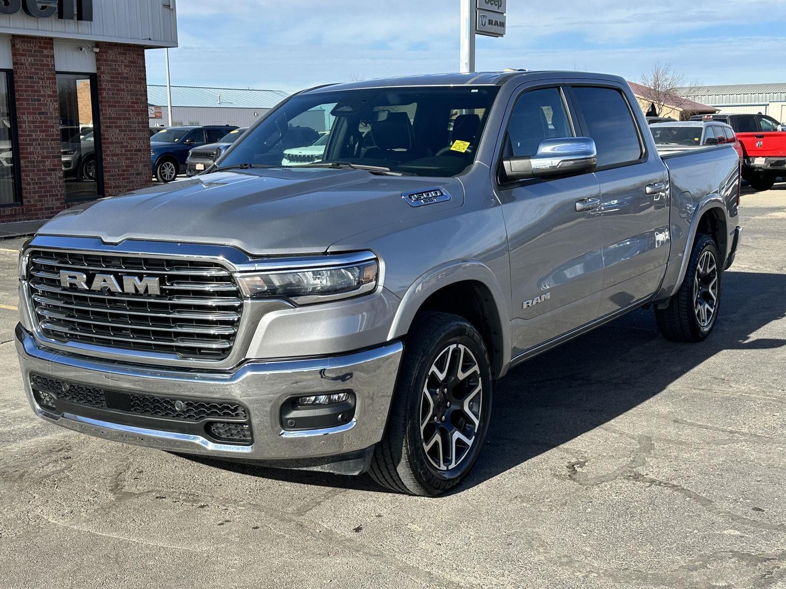 2025 RAM 1500 Laramie