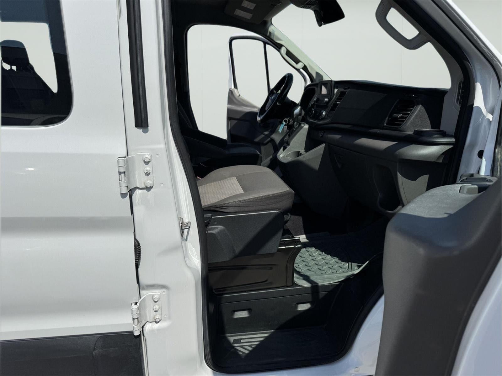 2020 Ford Transit Passenger Wagon XLT