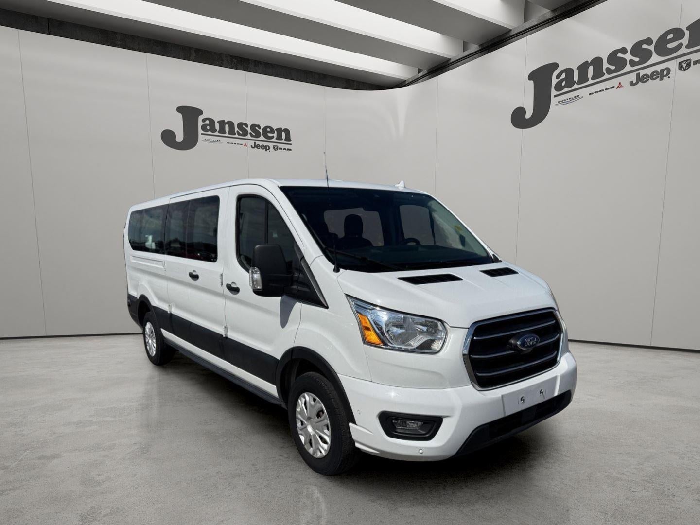 2020 Ford Transit Passenger Wagon XLT